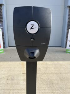 IMG_2557 EV-Hub|EV Post 1500 Variable
